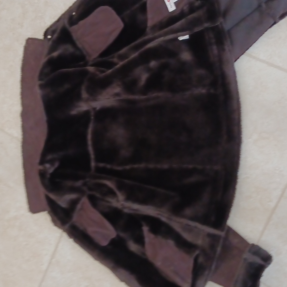 Winter Vintage Cropped Jacket - Picture 10 of 10